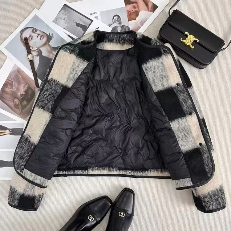 Chiffon Style Plaid Wool Blend Short Coat for Women, Thickened Filled Inner Lining, Fashionable Casual Outerwear