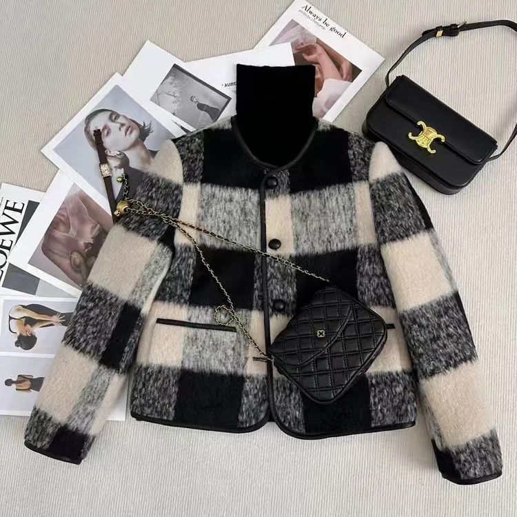 Chiffon Style Plaid Wool Blend Short Coat for Women, Thickened Filled Inner Lining, Fashionable Casual Outerwear