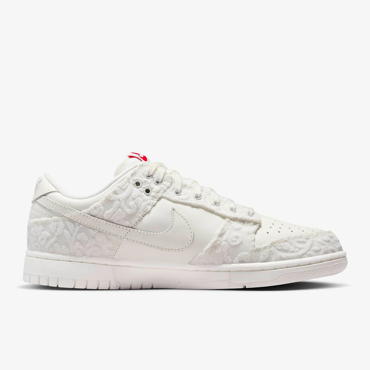 Nike genuine Dunk Low sneakers